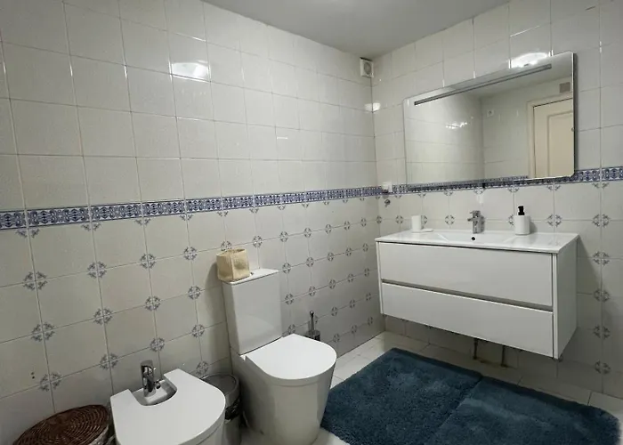 Grow- Casa Parque Da منزل للإقامة بورتو